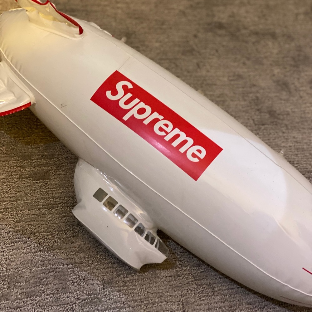 Supreme Blimp
